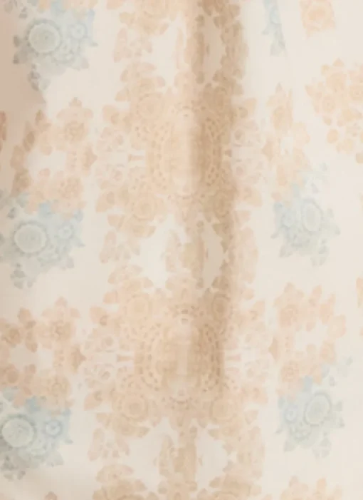 Dianthus Odilia Beach Shirt (SAMPLE)